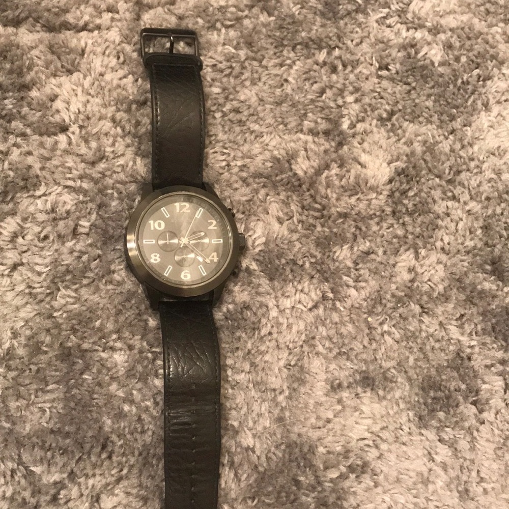 Express Watch - Picture 2 of 3